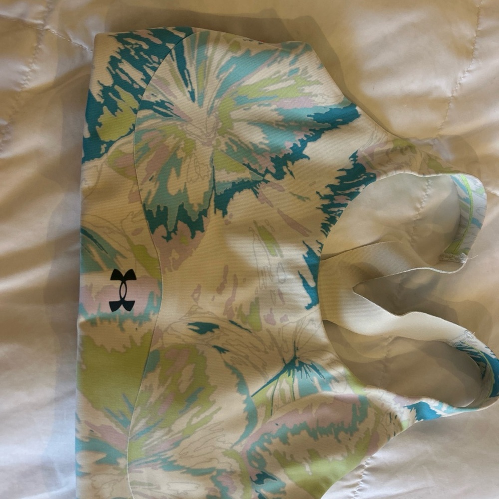 Under Armour Floral Sports Bra size s